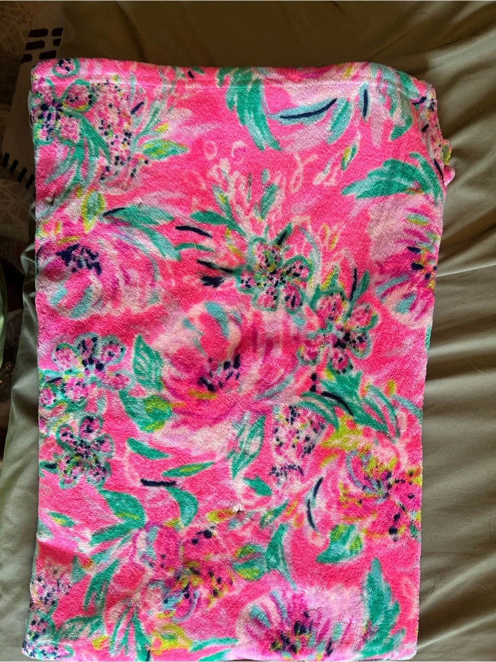 Lilly Pulitzer super soft